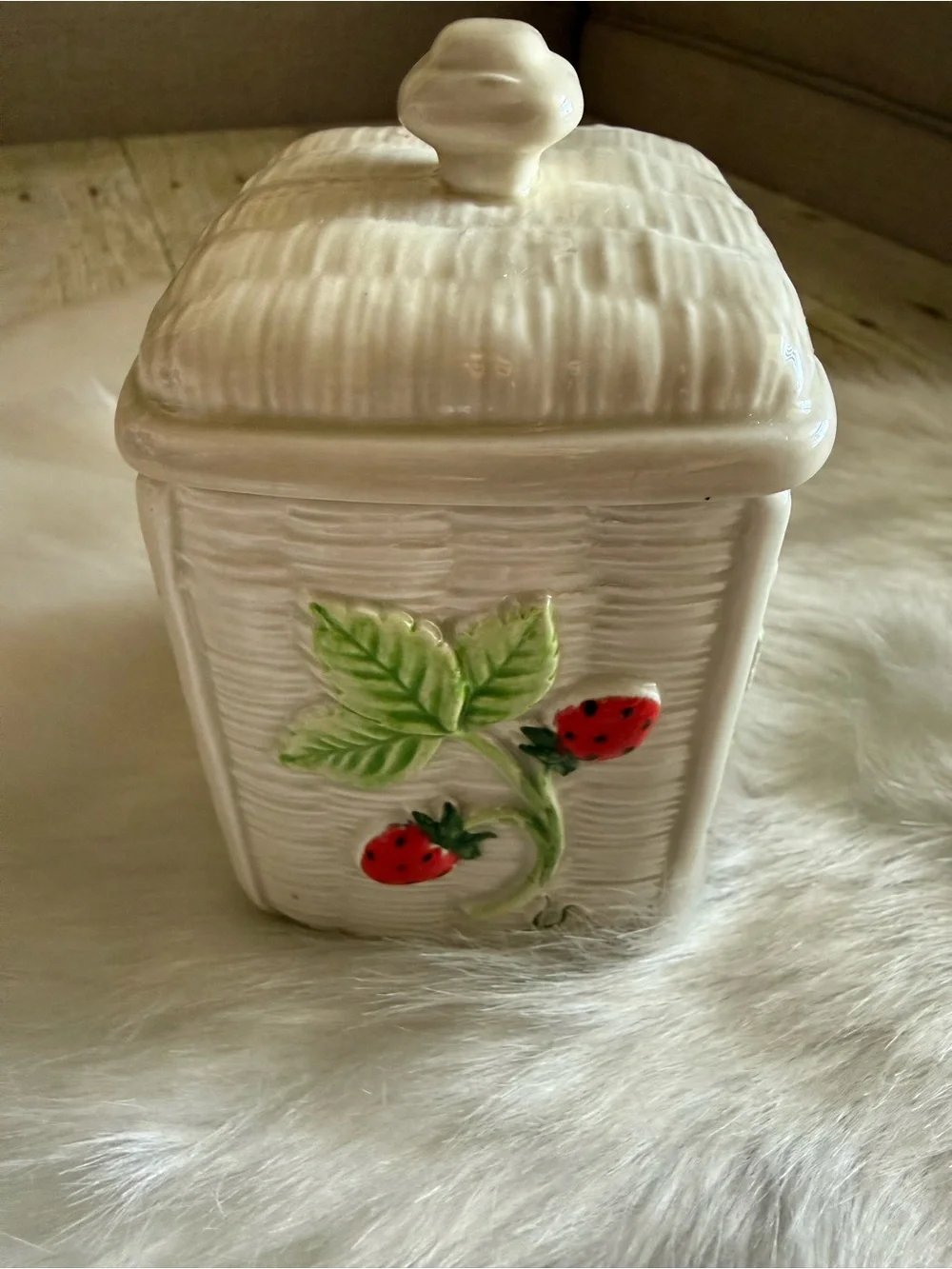 Vintage 1982 Otagiri Japan Strawberry Ceramic Sugar Jar